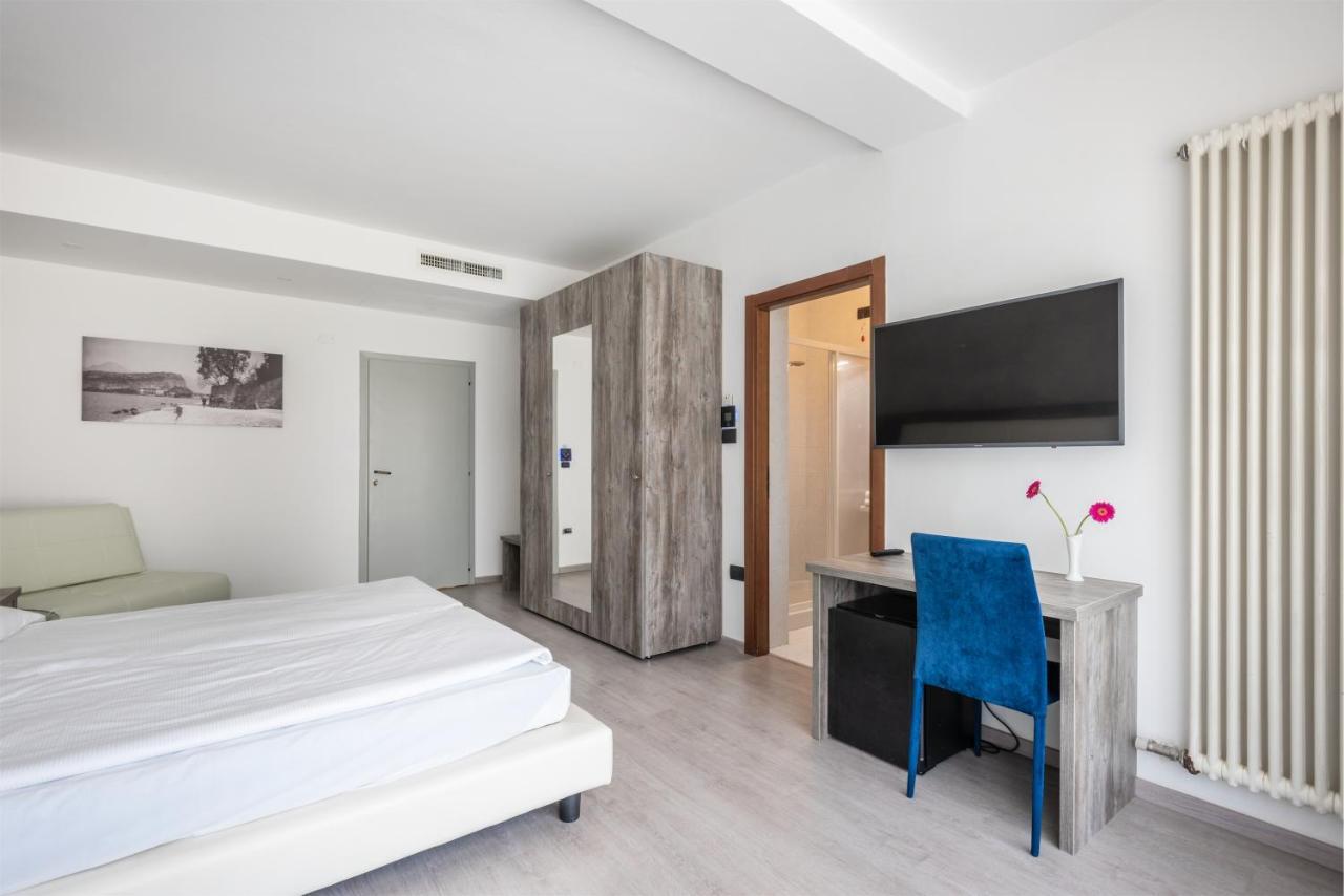 De Nac Hotel