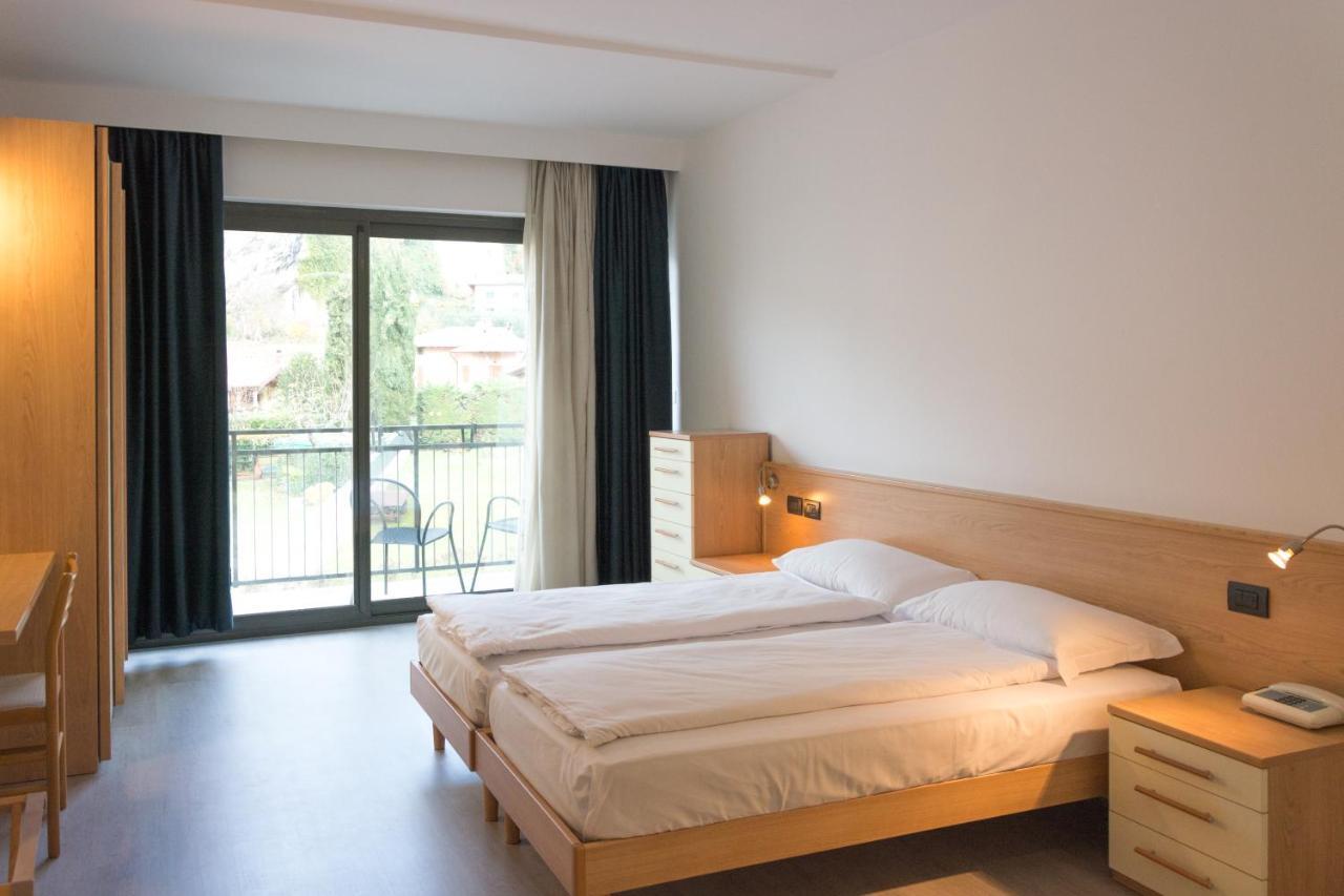 De Nac Hotel 3*